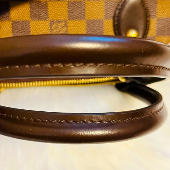 New, never used authentic LV Trevi bag - Picture 2 of 15